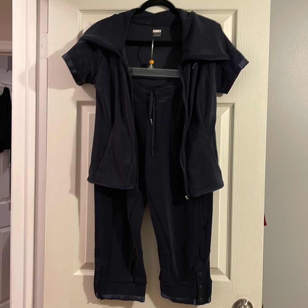 Navy blue Nike set top S, bottoms M